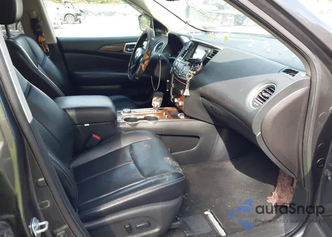 2017 Nissan Pathfinder Platinum z USA, uszkodzony, nr VIN 5N1DR2MM5HC620655